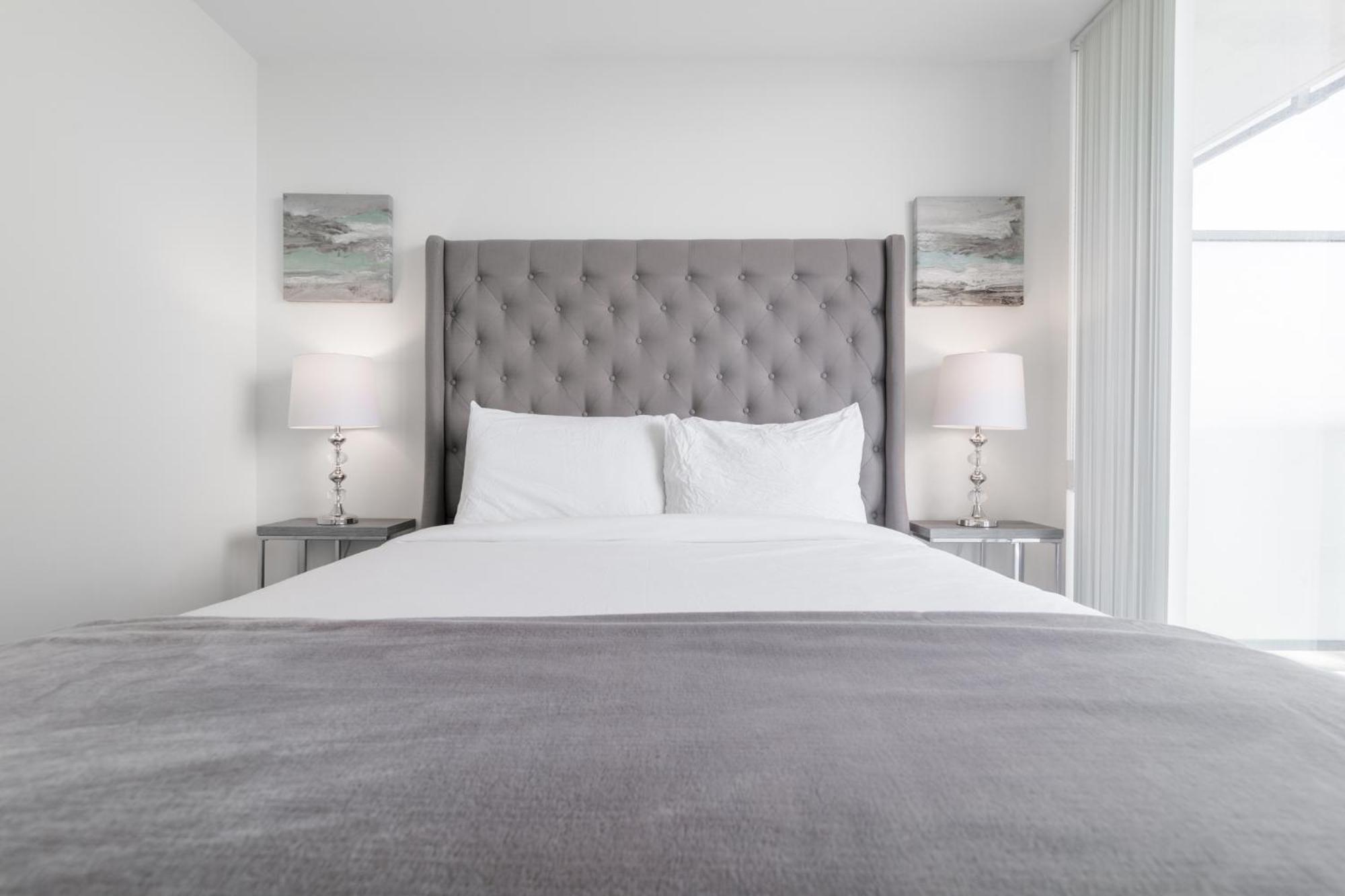 1Br Condo - City View, Near Cn Tower & Rogers Center Toronto Dış mekan fotoğraf